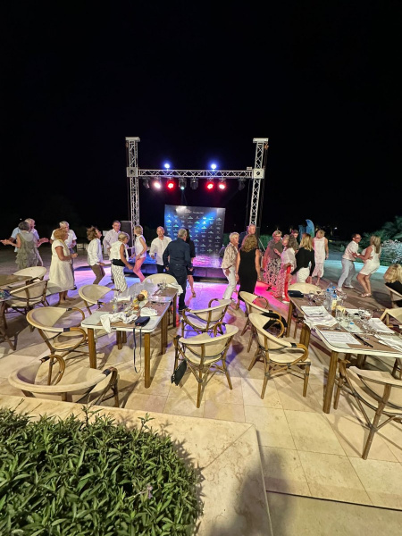 WhatsApp-Image-2025-11-12-at-18.39.33